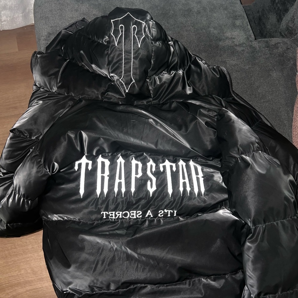 Trapstar Black Puffer Jacket